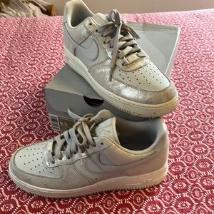 Nike Air Force 1 shoes with sparkle detail